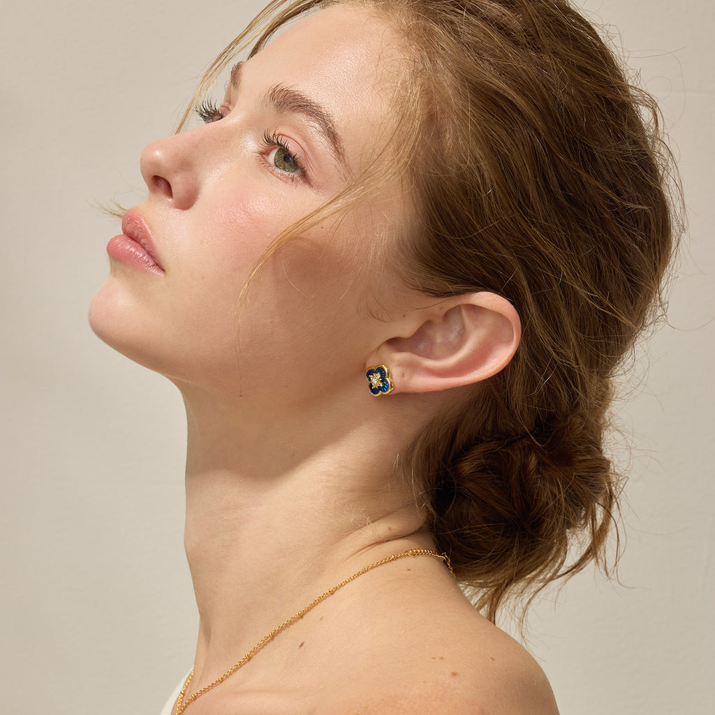 Secret Garden Clover Stud Earrings