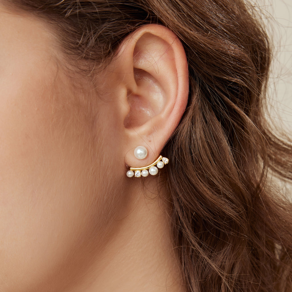 Innocence Age Pearl Smile Two-Way Earrings