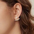 Innocence Age Pearl Smile Two-Way Earrings