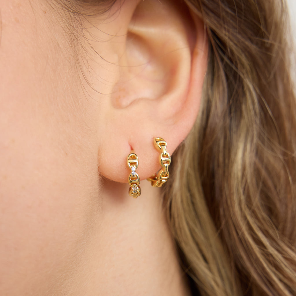 Signature Chain Link Small Hoop Earrings