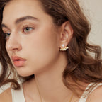 Innocence Age Pearl Smile Two-Way Earrings