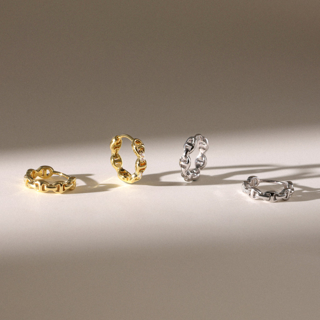 Signature Chain Link Small Hoop Earrings