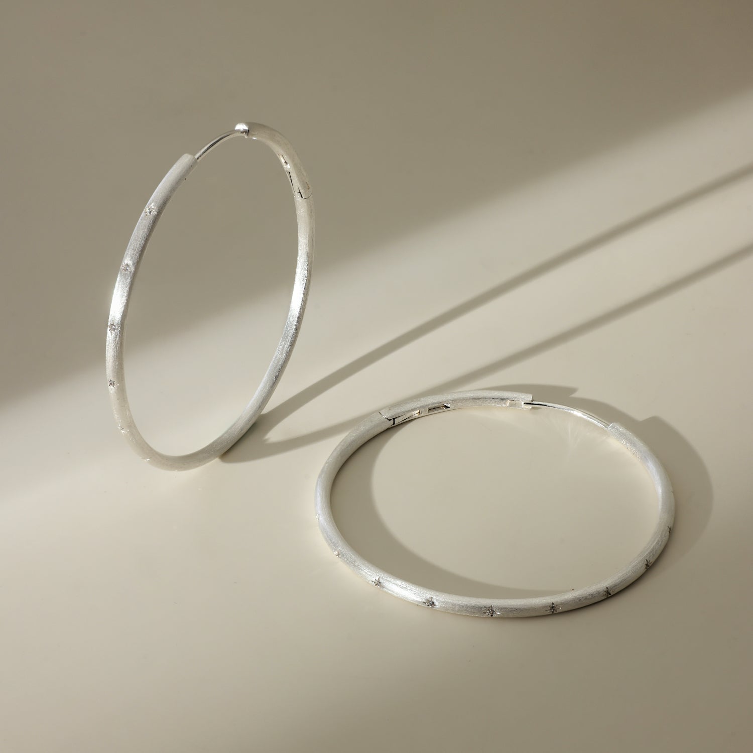 Mix & Match Oversized Thin Hoop Earrings