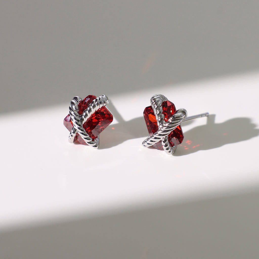 Cubic Zirconia Woven Sugar Cube Studs