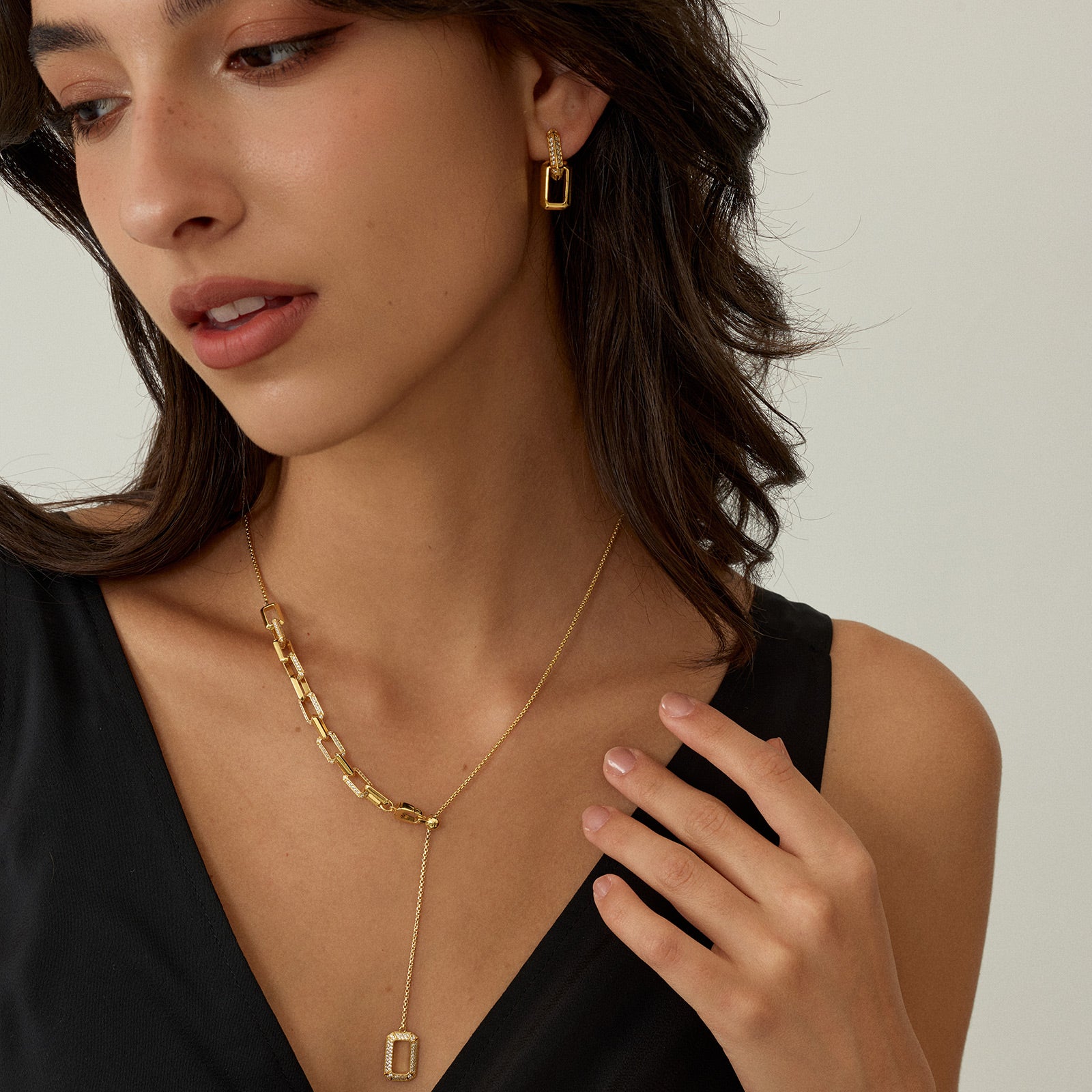 Medium Paperclip Lariat Necklace
