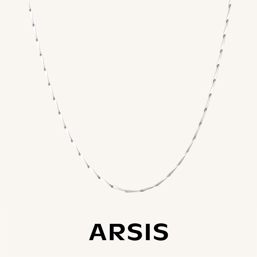 Wave Thin Chain Link Necklace
