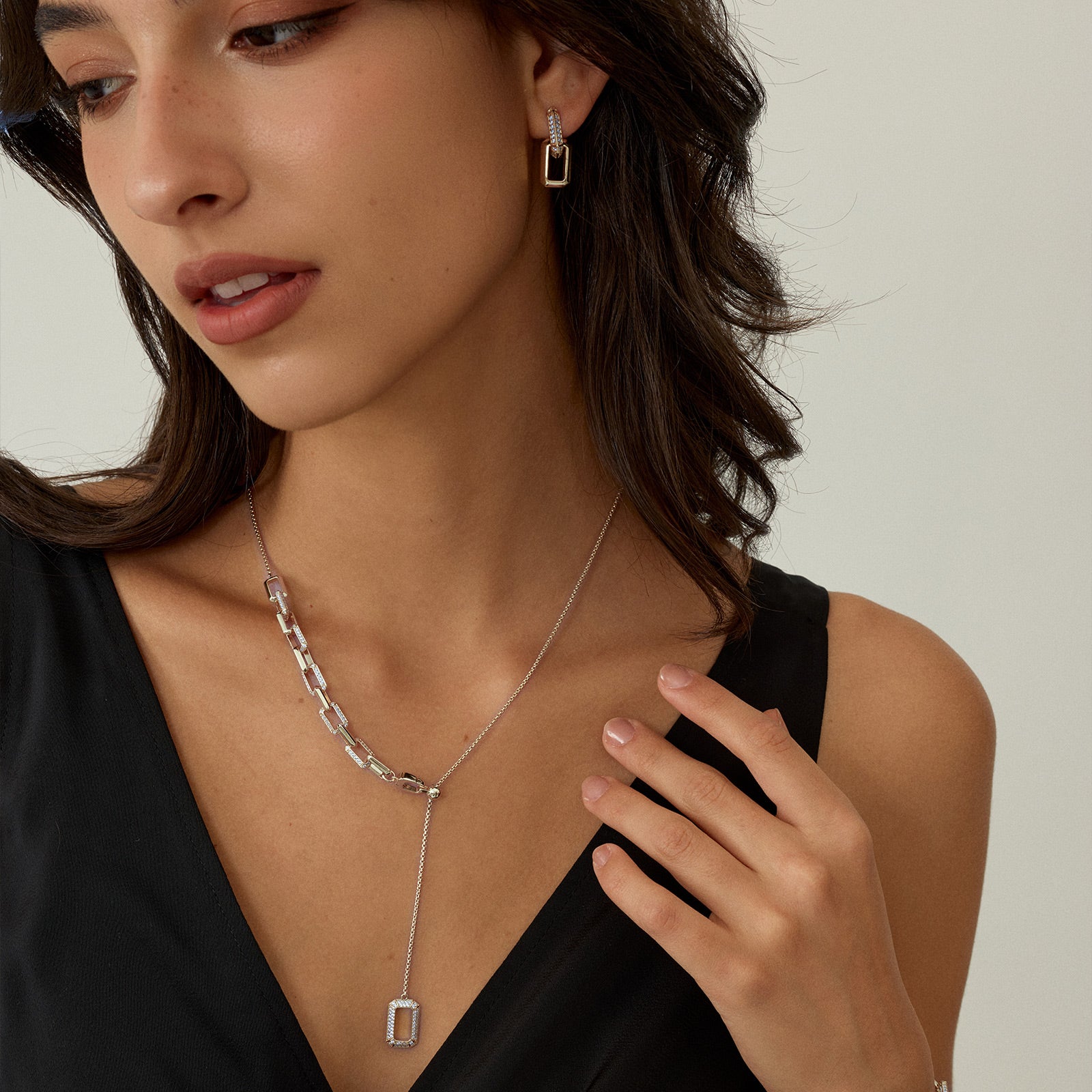 Medium Paperclip Lariat Necklace
