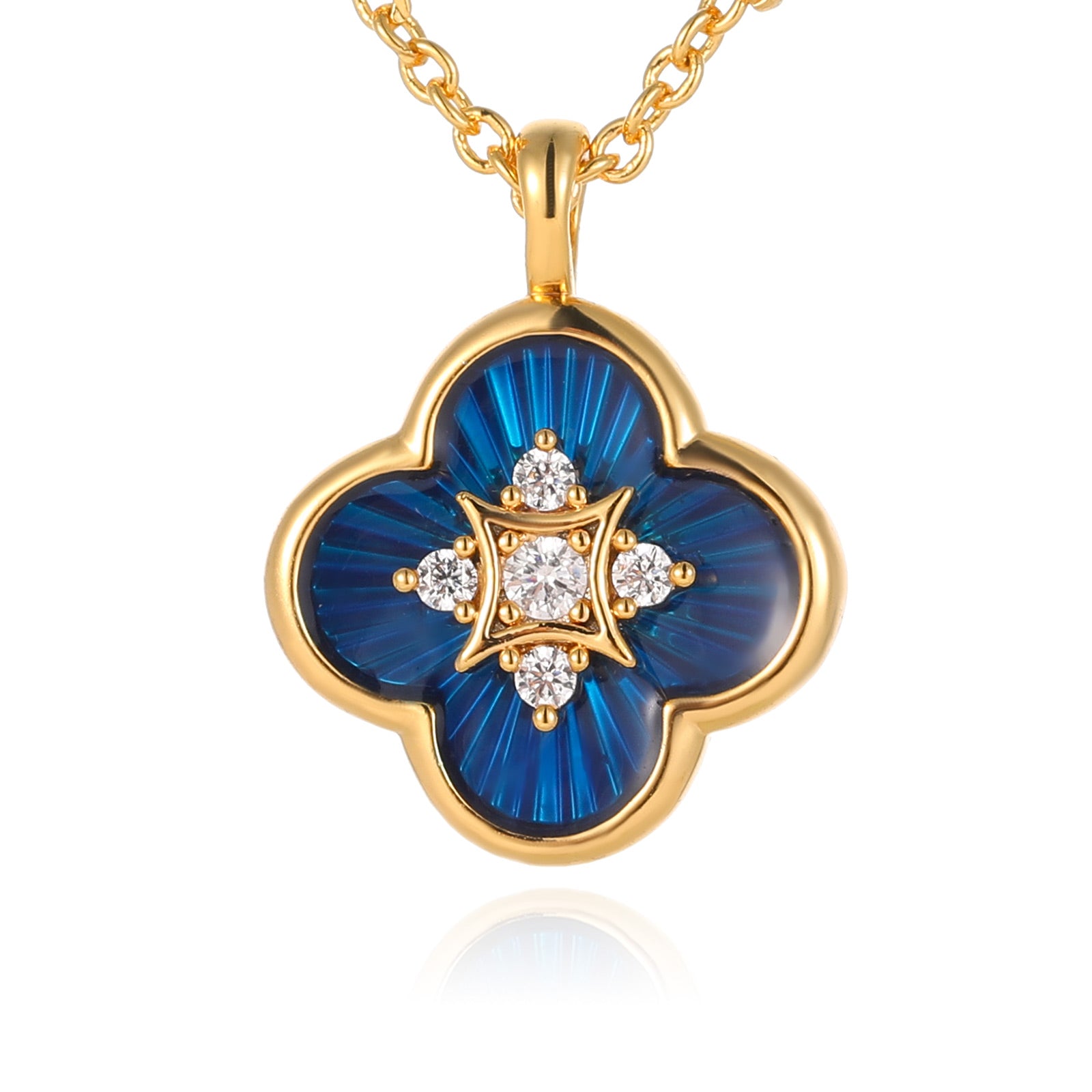 Secret Garden Clover Pendant Necklace