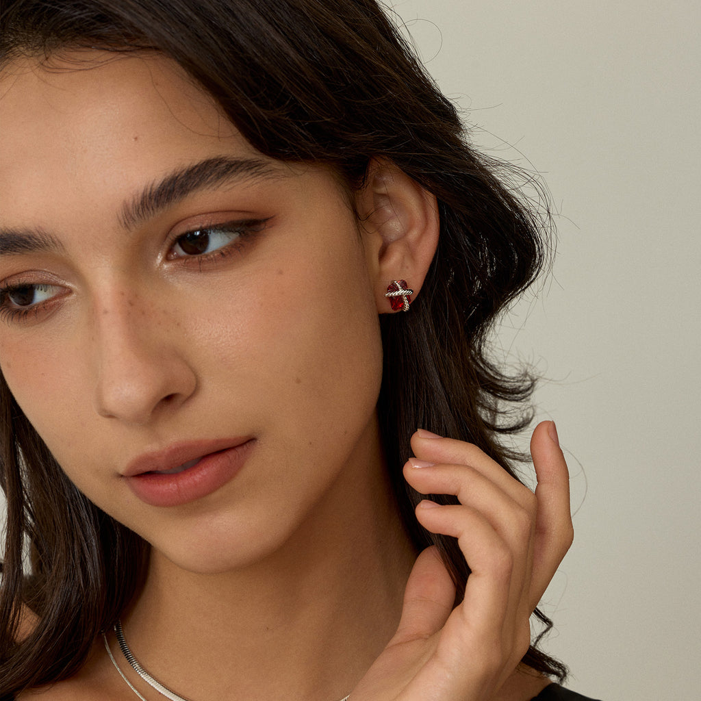 Cubic Zirconia Woven Sugar Cube Studs