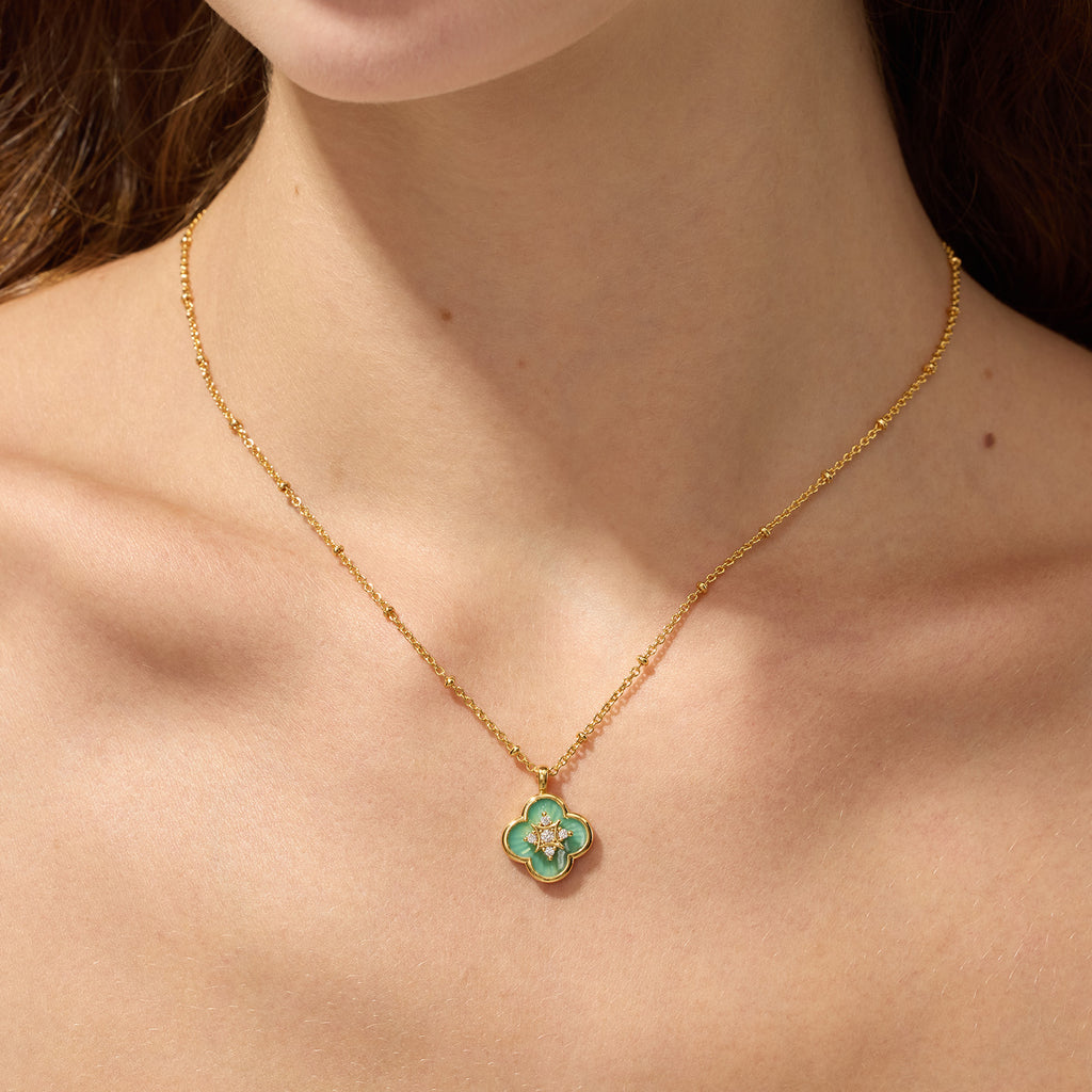 Secret Garden Clover Pendant Necklace